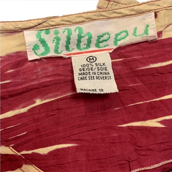 Burgundy and cream shibori silk sleeveless top, hand dyed. - Picture 4 of 4